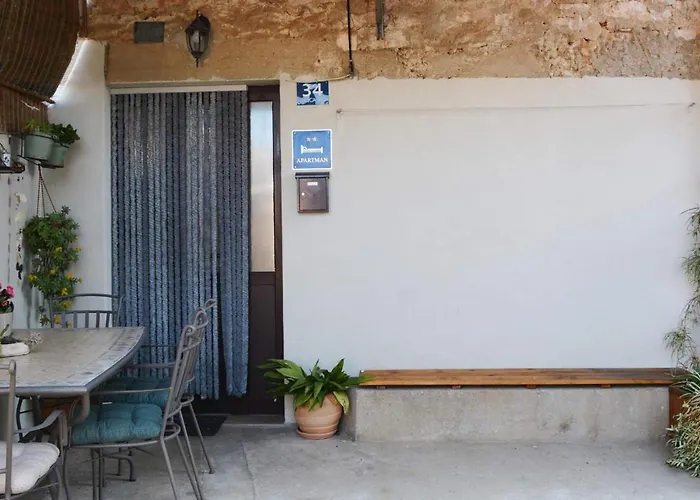 Fjaka Apartment